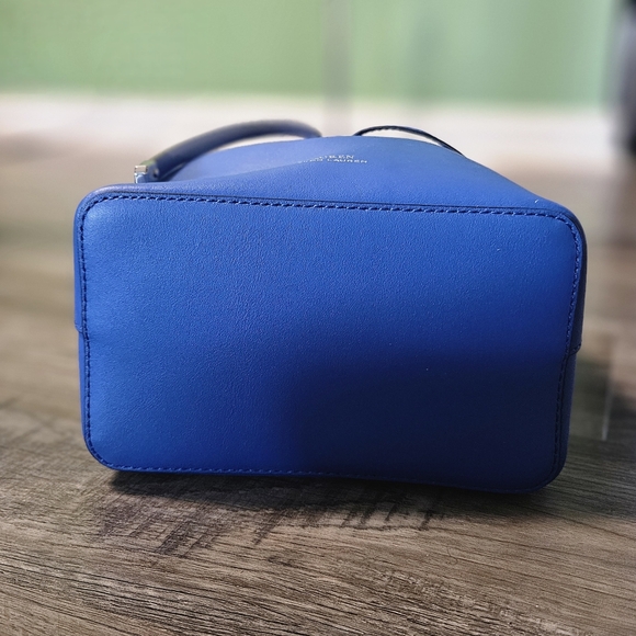 Lauren Ralph Lauren Blue Bucket Bag - Picture 5 of 12